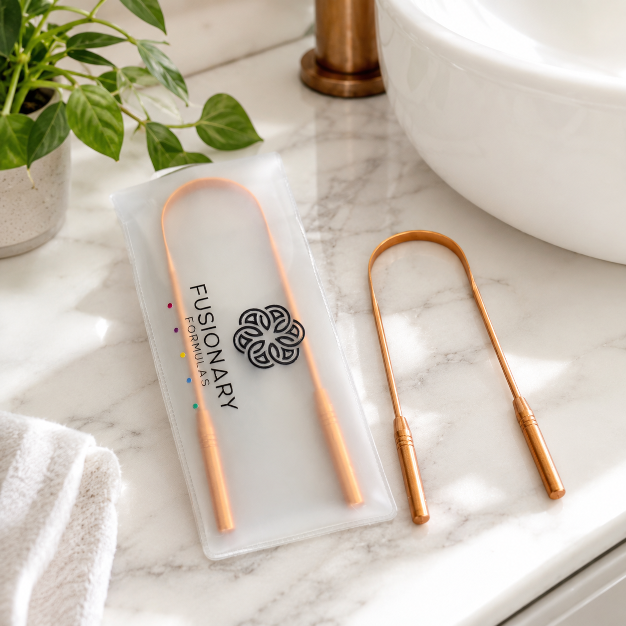 Copper Tongue Cleaner with bag